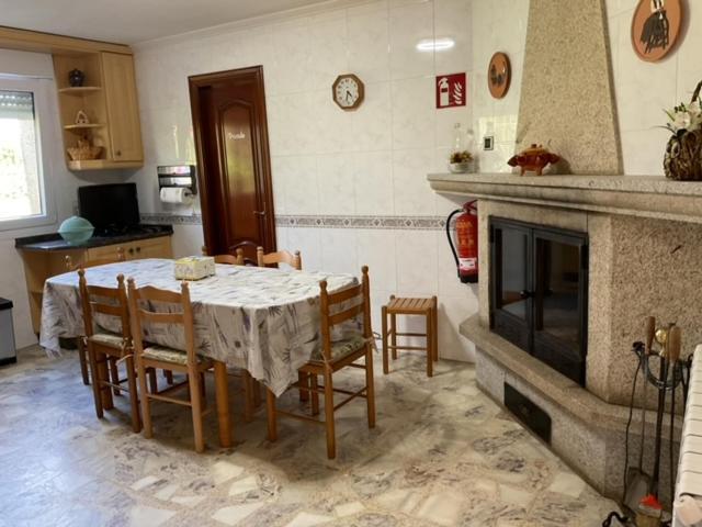 Апартаменты A Casa Do San Paio De Buscas Ордес Экстерьер фото